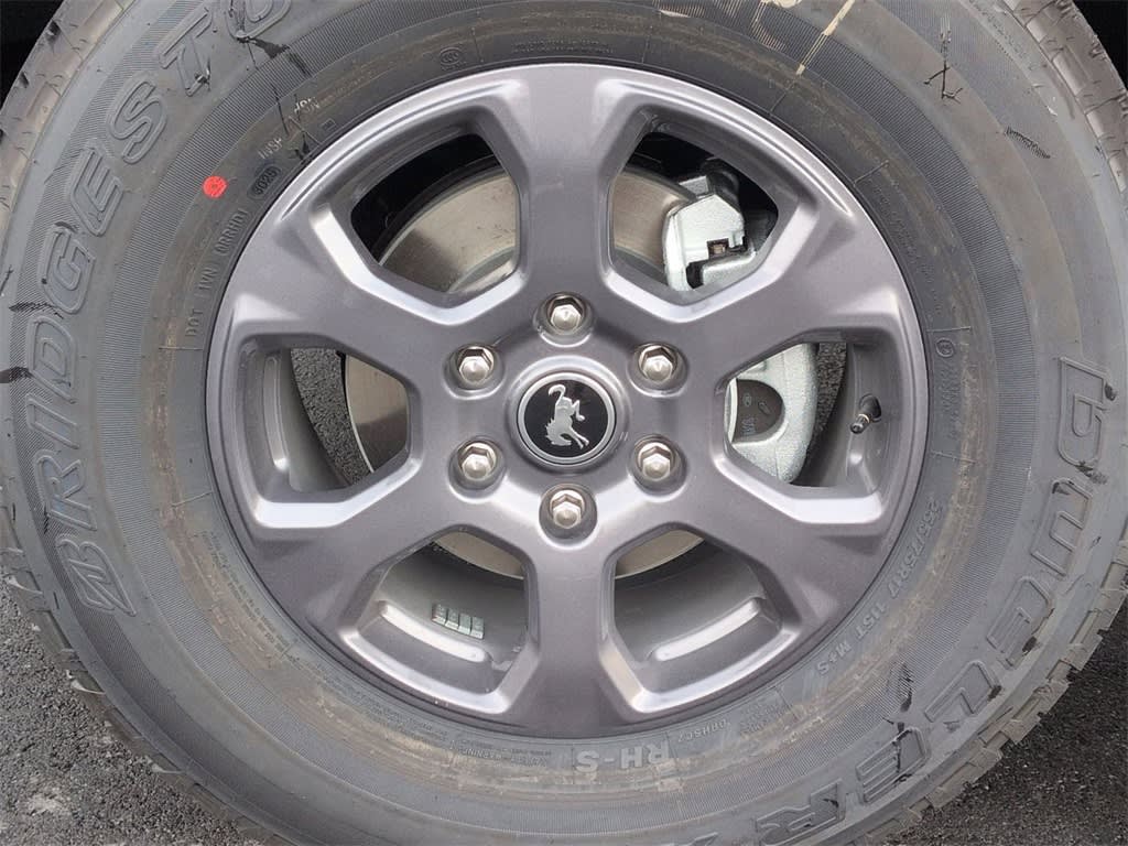 Thumbnail: 2025 Ford Bronco - 7