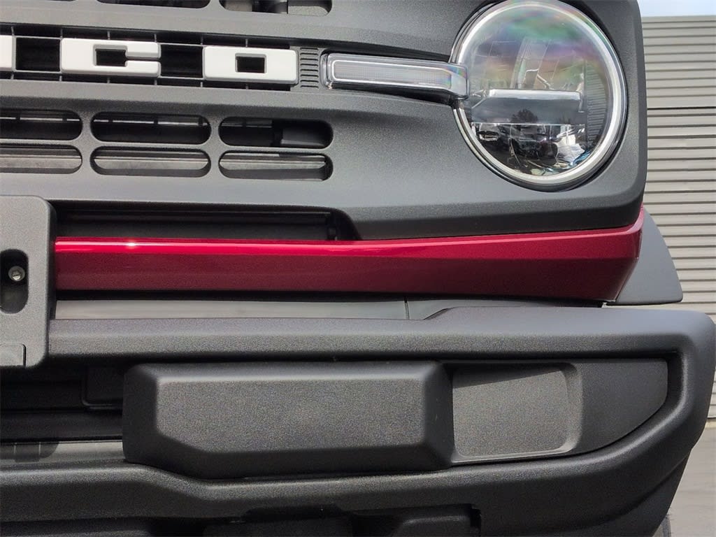 Thumbnail: 2025 Ford Bronco - 25