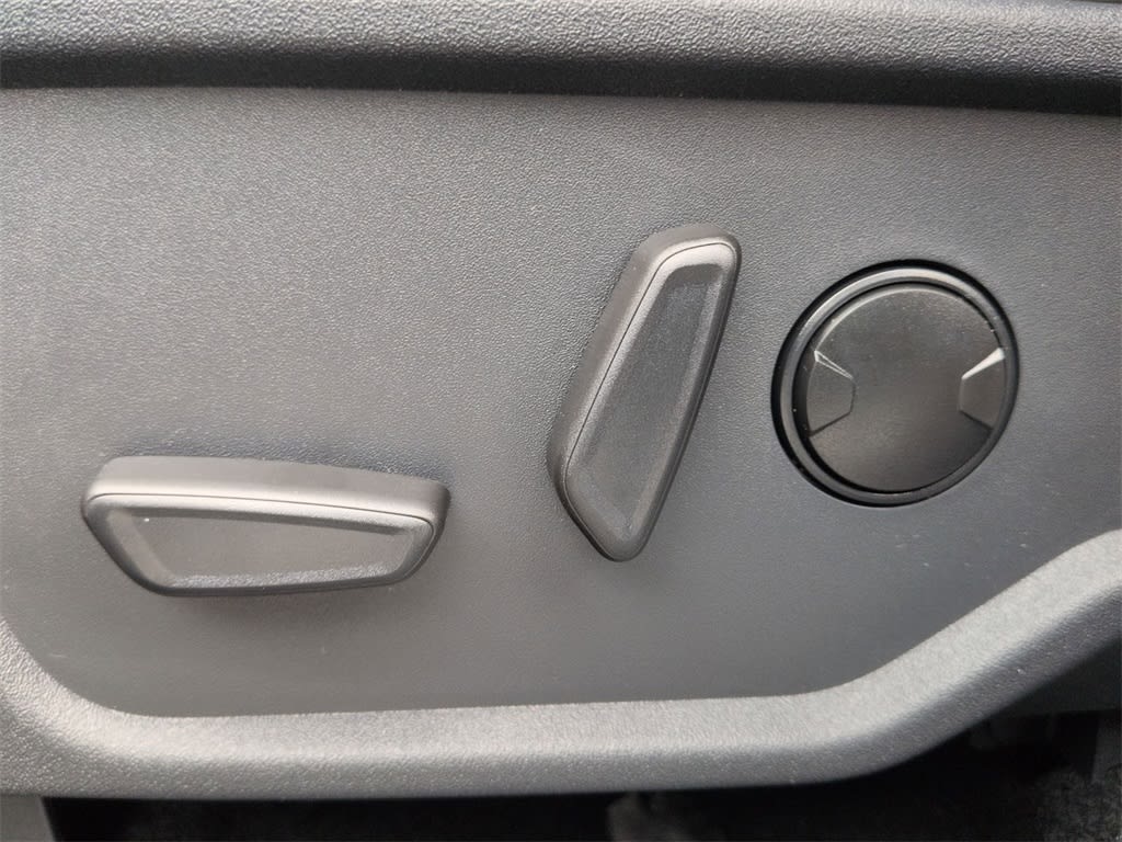 Thumbnail: 2025 Ford Bronco - 25