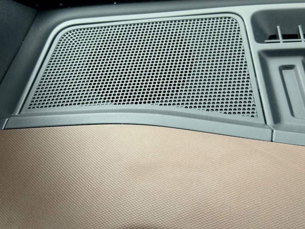 Thumbnail: 2023 Ford Bronco - 35