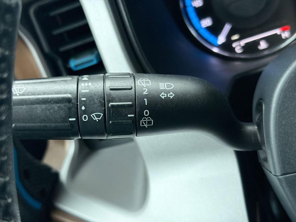 Thumbnail: 2023 Ford Bronco - 32