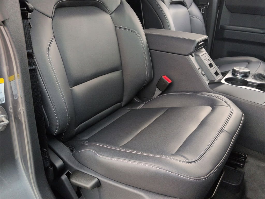 Thumbnail: 2025 Ford Bronco - 9