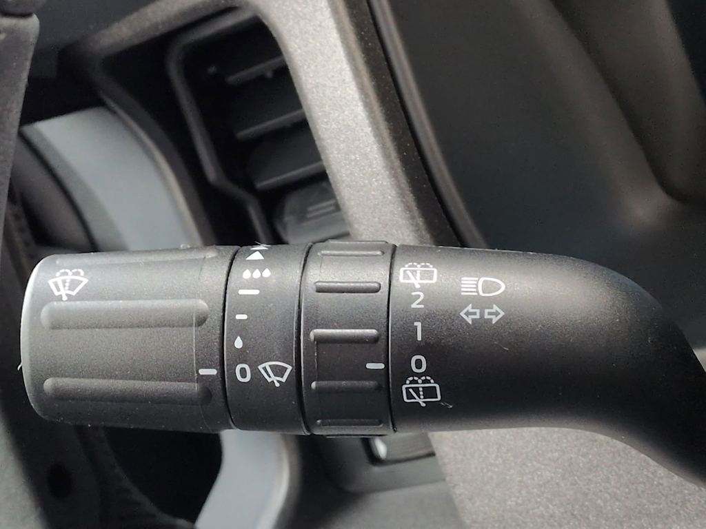 Thumbnail: 2025 Ford Bronco - 35