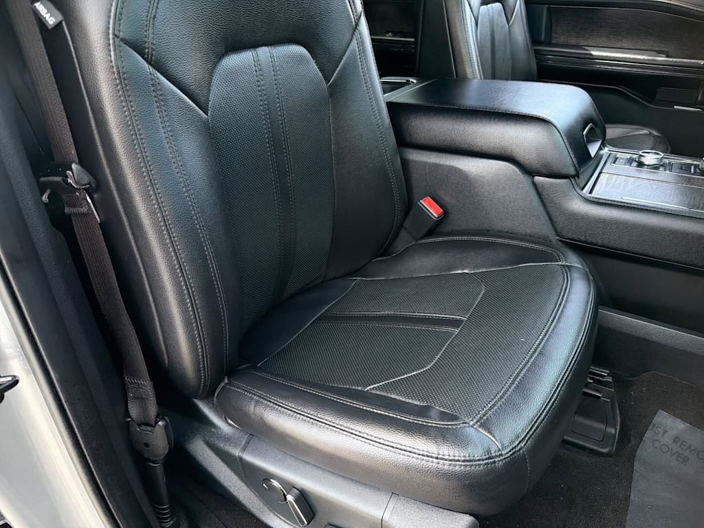 Thumbnail: 2021 Ford Expedition MAX - 11