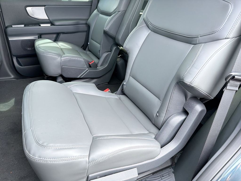 Thumbnail: 2026 Ford Expedition - 11