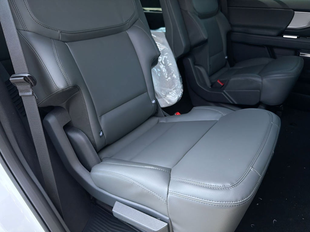 Thumbnail: 2026 Ford Expedition - 12