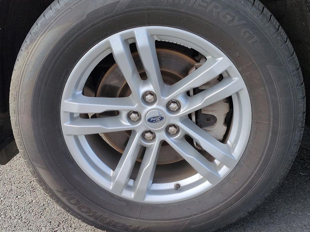 Thumbnail: 2023 Ford Explorer - 7