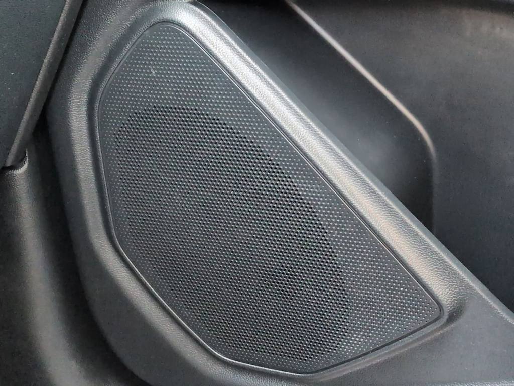 Thumbnail: 2023 Ford Explorer - 35