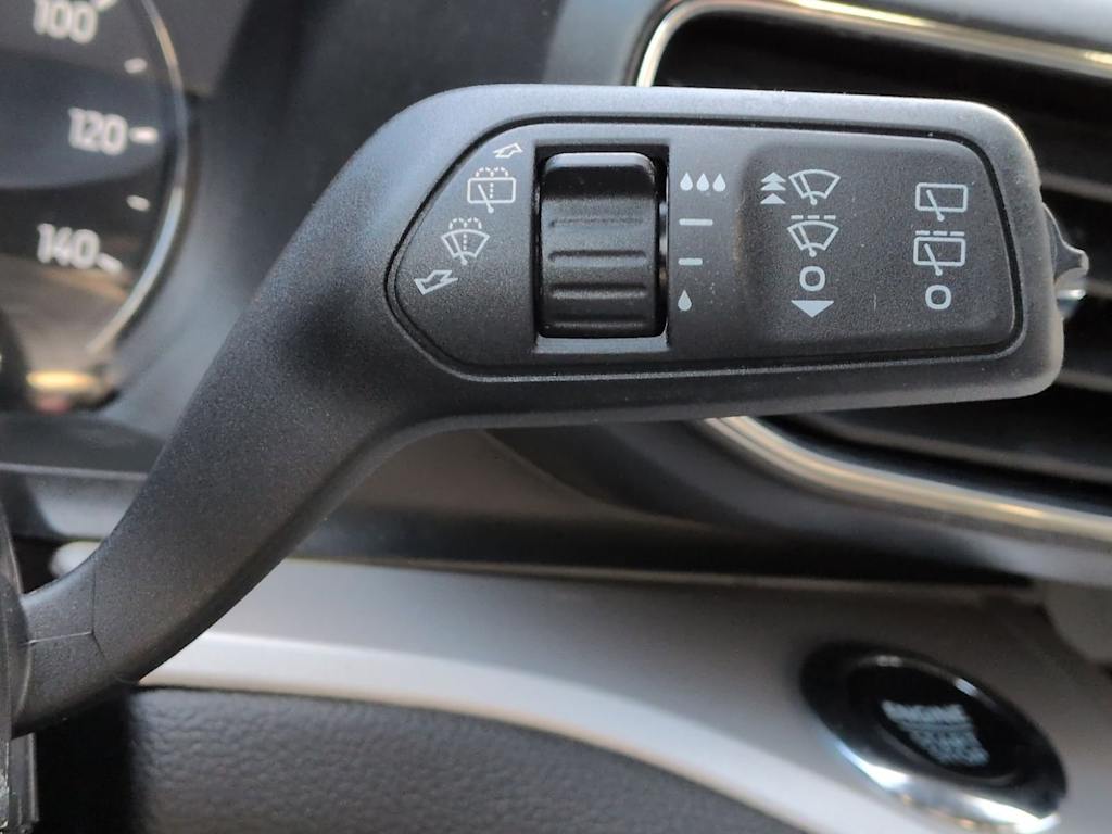 Thumbnail: 2023 Ford Explorer - 32