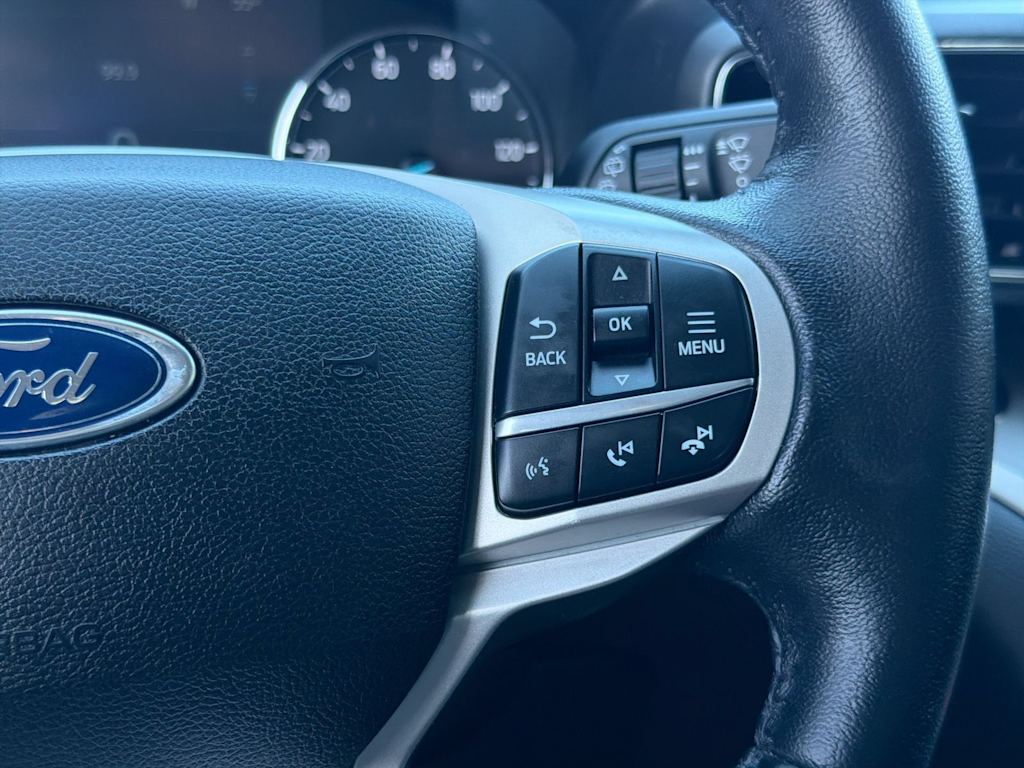 Thumbnail: 2021 Ford Explorer - 30