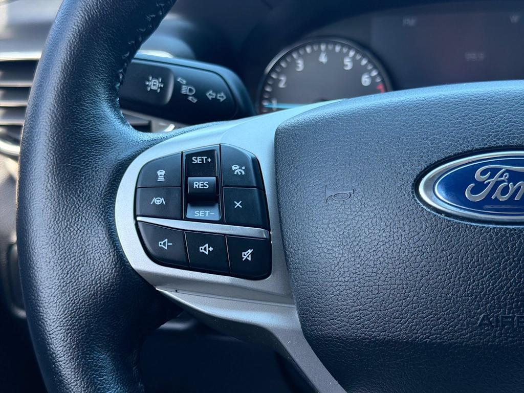 Thumbnail: 2021 Ford Explorer - 29