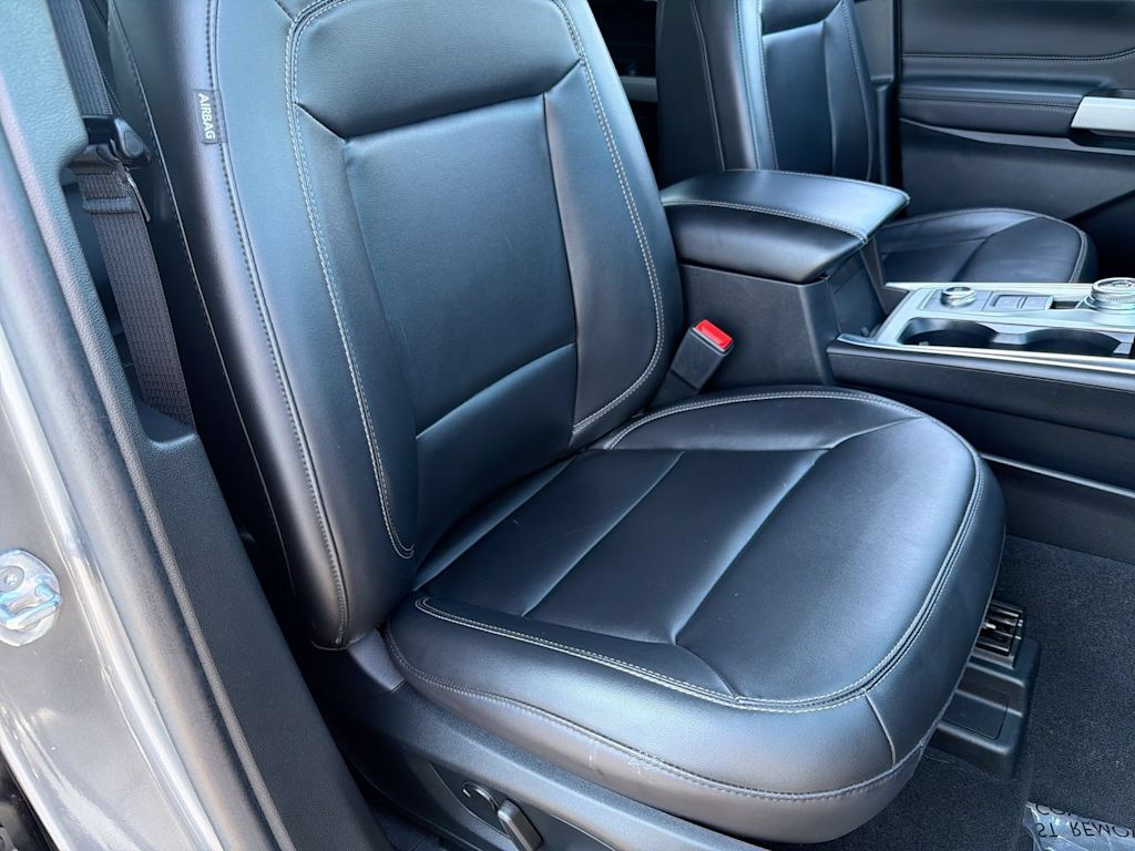 Thumbnail: 2023 Ford Explorer - 27