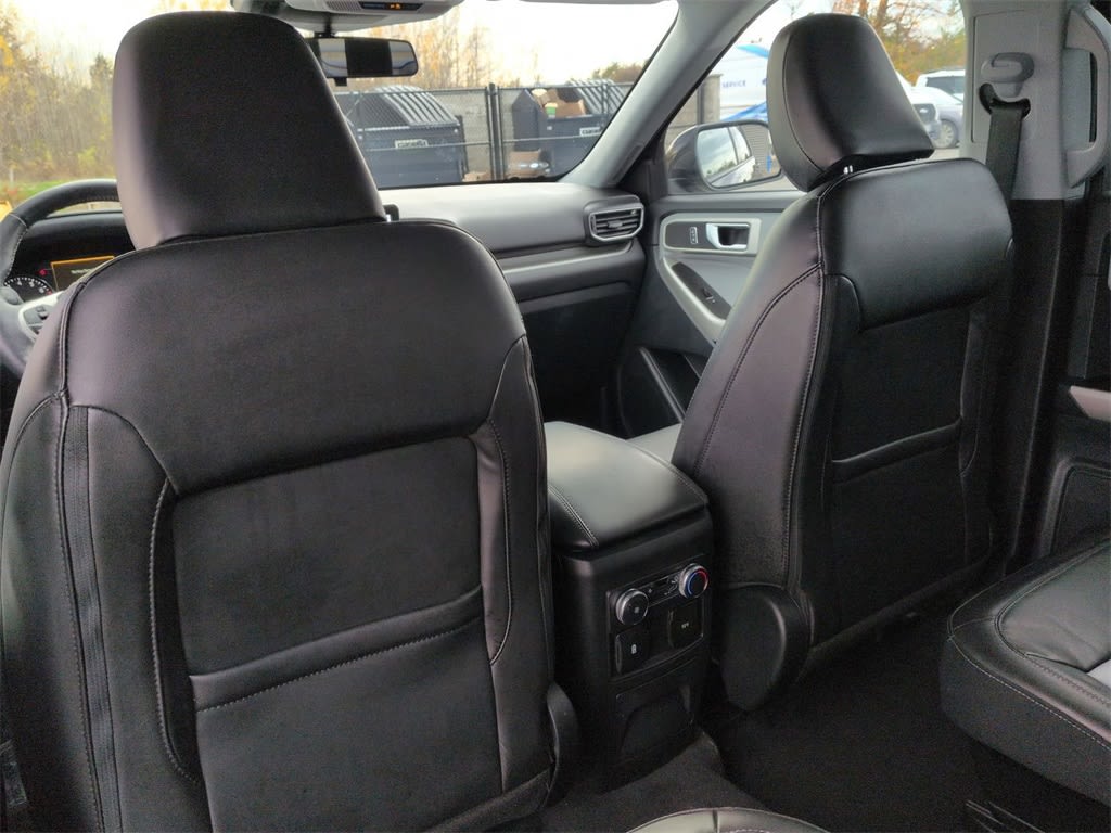 Thumbnail: 2022 Ford Explorer - 13