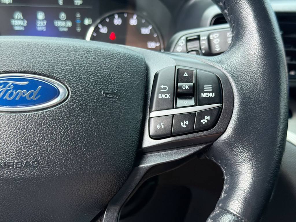 Thumbnail: 2020 Ford Explorer - 30