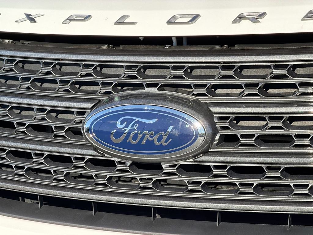 Thumbnail: 2022 Ford Explorer - 24