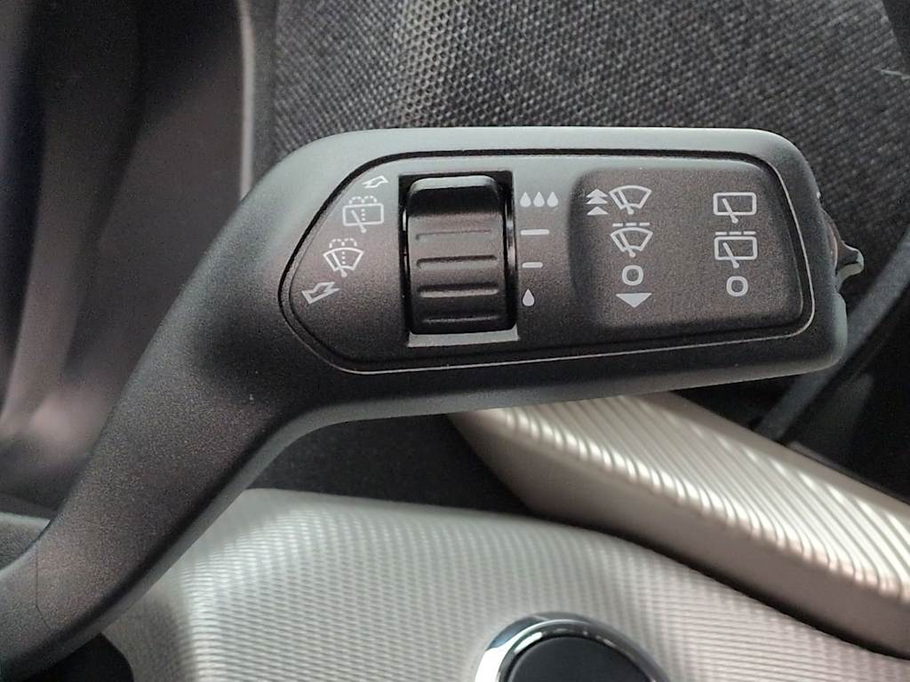 Thumbnail: 2026 Ford Explorer - 34