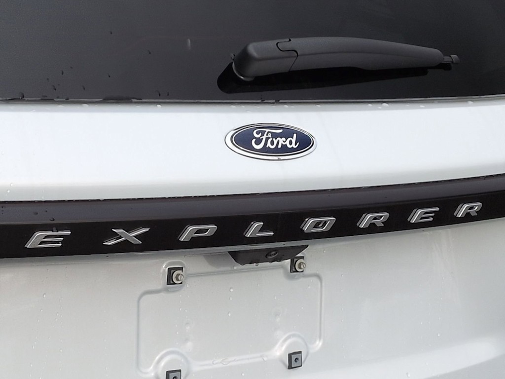 Thumbnail: 2026 Ford Explorer - 26