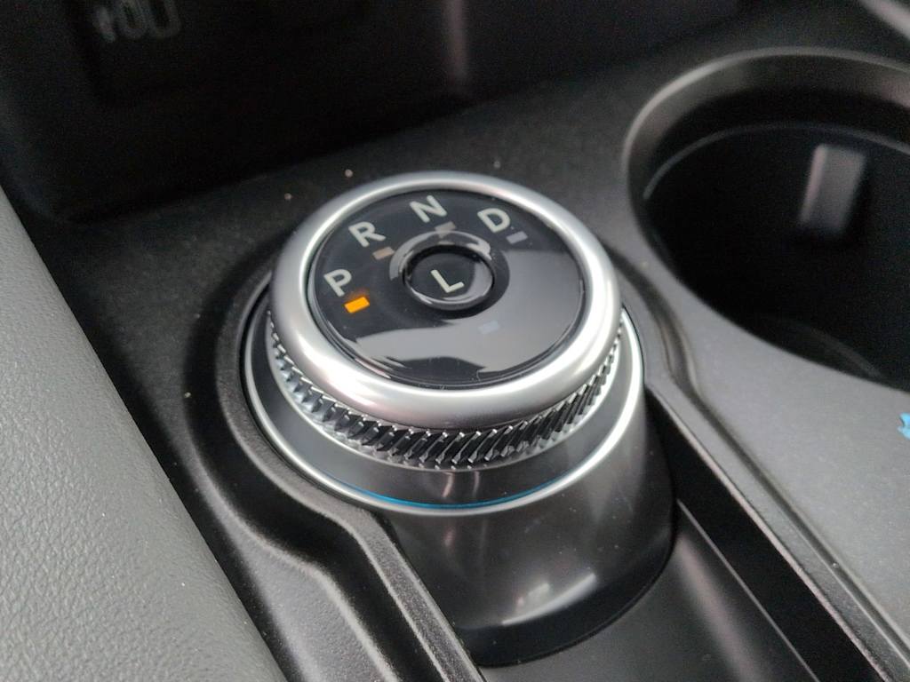 Thumbnail: 2026 Ford Explorer - 14