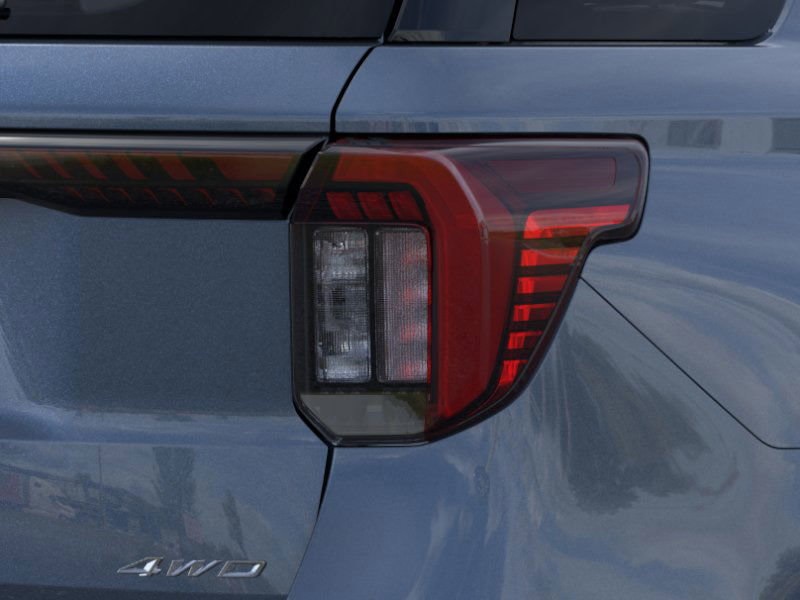 2025 Ford Explorer Active 21