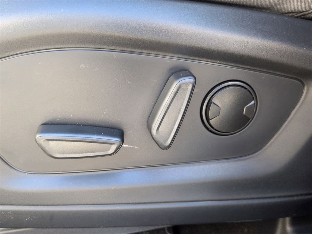 Thumbnail: 2026 Ford Explorer - 26