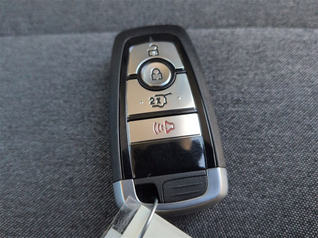 Thumbnail: 2026 Ford Explorer - 17