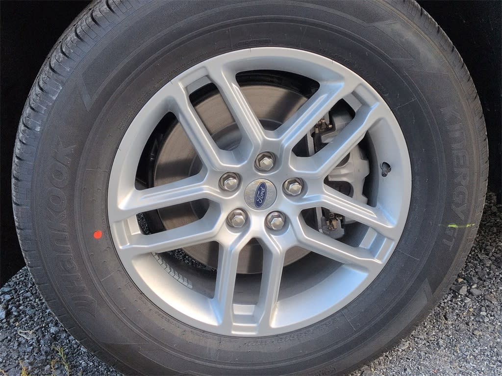 Thumbnail: 2026 Ford Explorer - 7