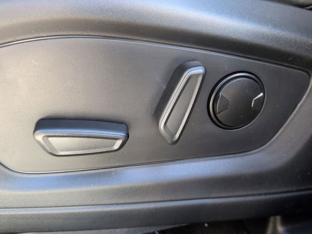 Thumbnail: 2026 Ford Explorer - 26