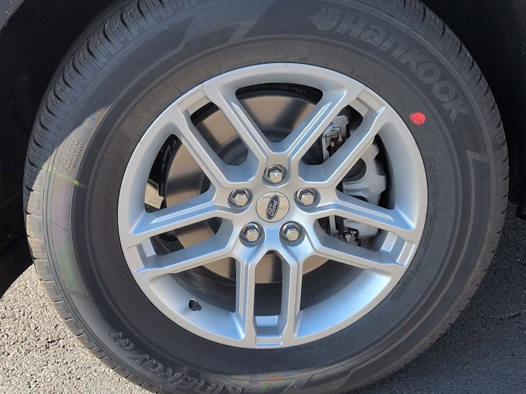 Thumbnail: 2026 Ford Explorer - 7