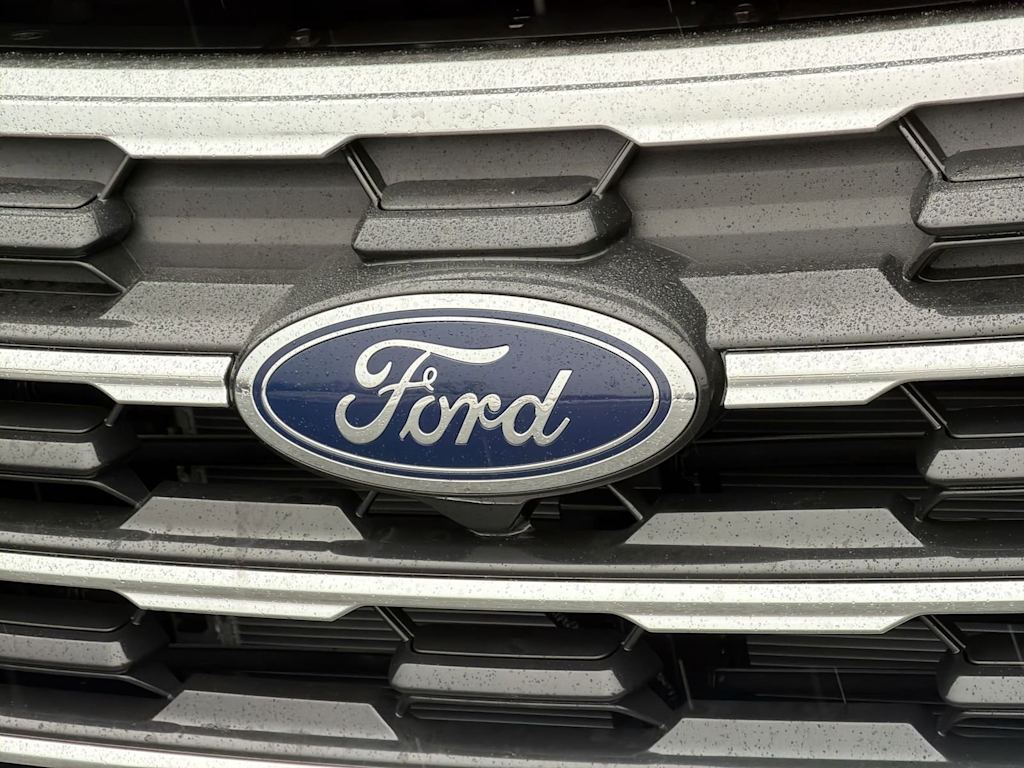 Thumbnail: 2026 Ford Explorer - 6