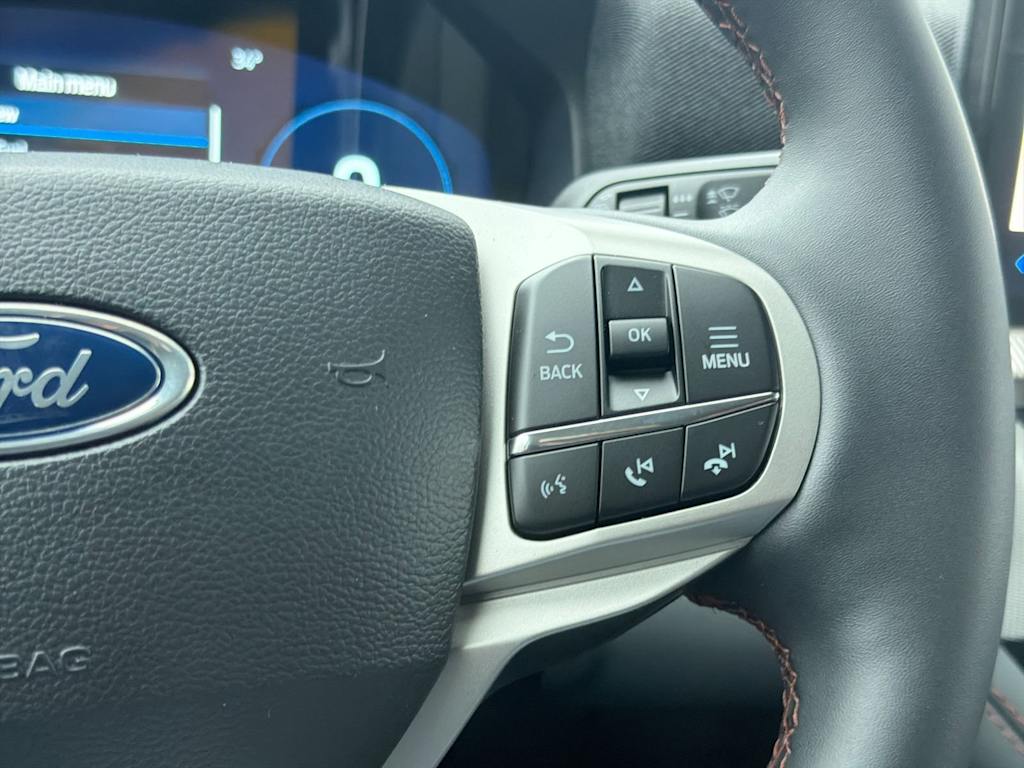 Thumbnail: 2026 Ford Explorer - 30