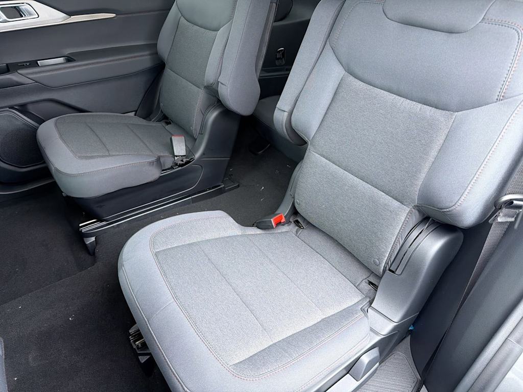 Thumbnail: 2026 Ford Explorer - 27