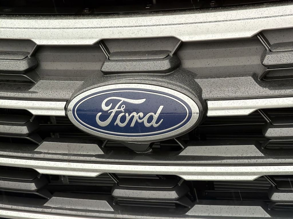Thumbnail: 2026 Ford Explorer - 6