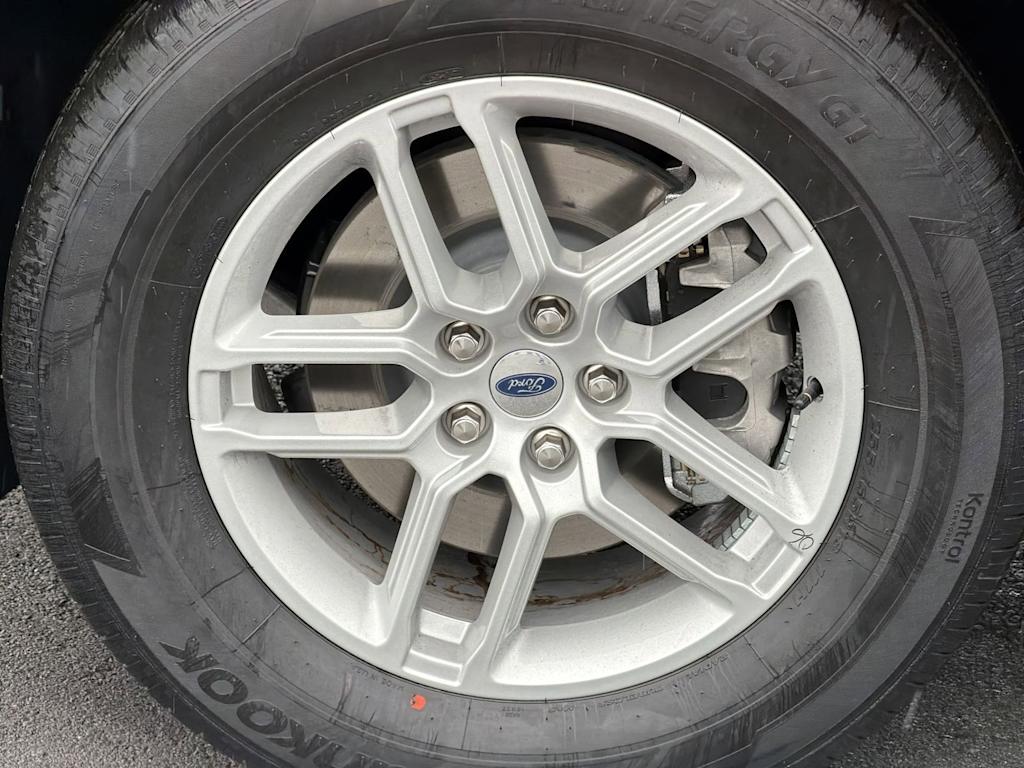 Thumbnail: 2026 Ford Explorer - 7