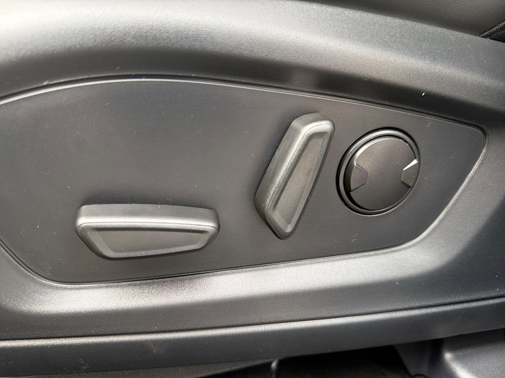 Thumbnail: 2026 Ford Explorer - 25