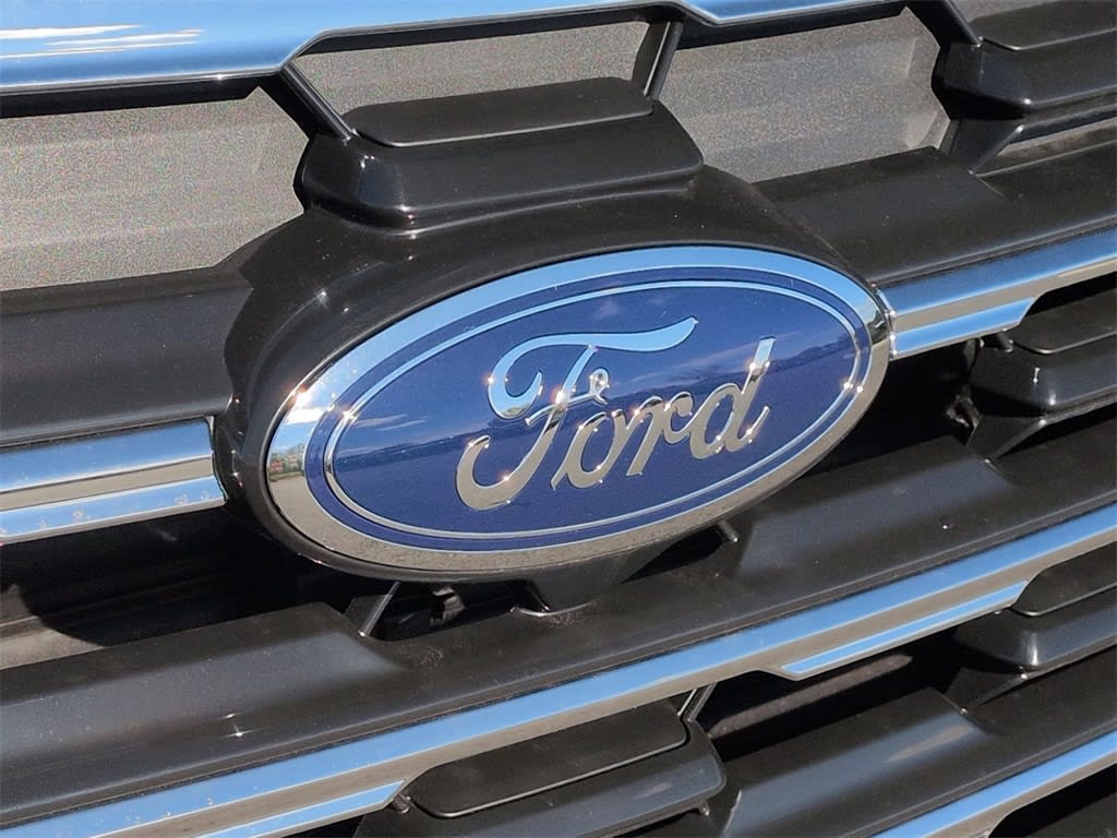 Thumbnail: 2026 Ford Explorer - 6