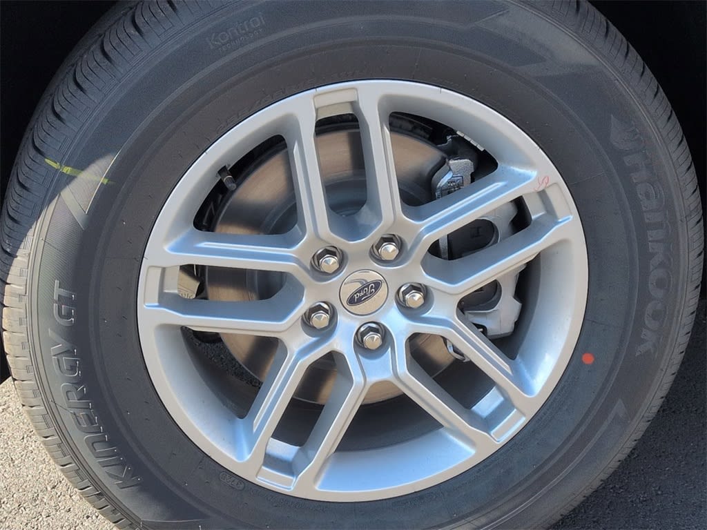 Thumbnail: 2026 Ford Explorer - 7