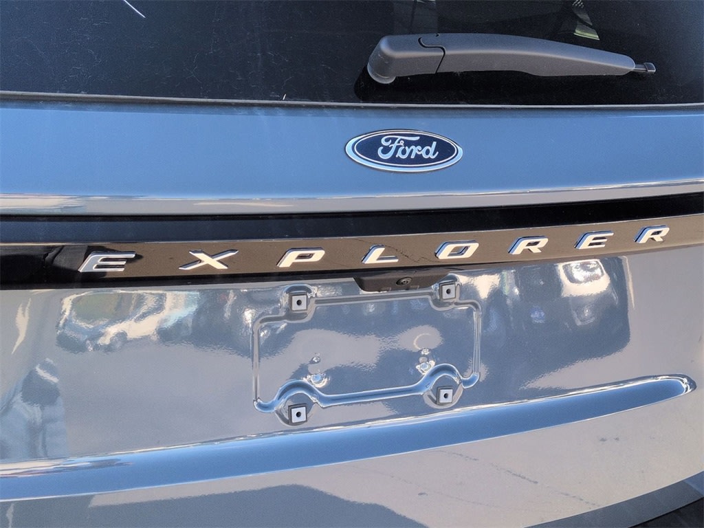 Thumbnail: 2026 Ford Explorer - 25