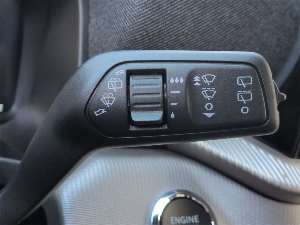 Thumbnail: 2025 Ford Explorer - 31