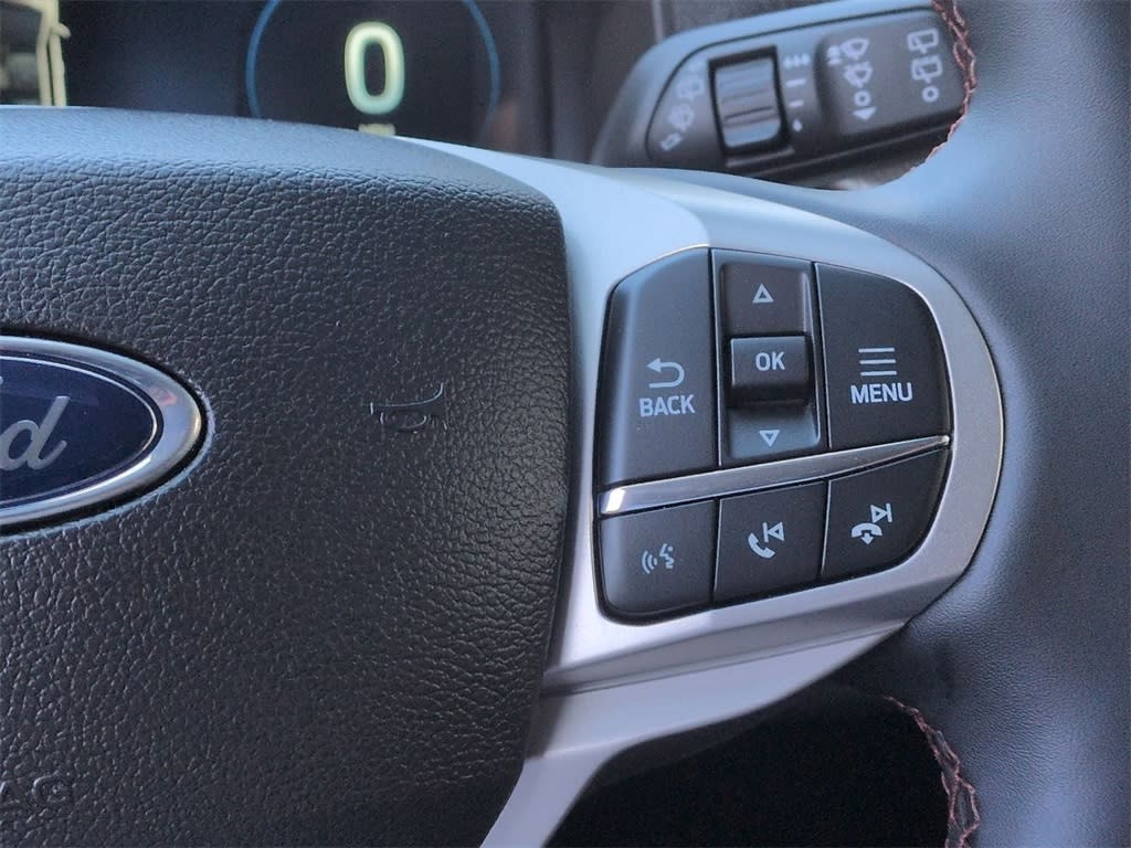 Thumbnail: 2025 Ford Explorer - 30