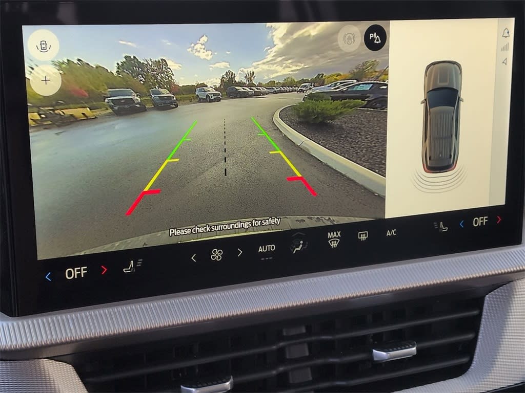 Thumbnail: 2025 Ford Explorer - 34