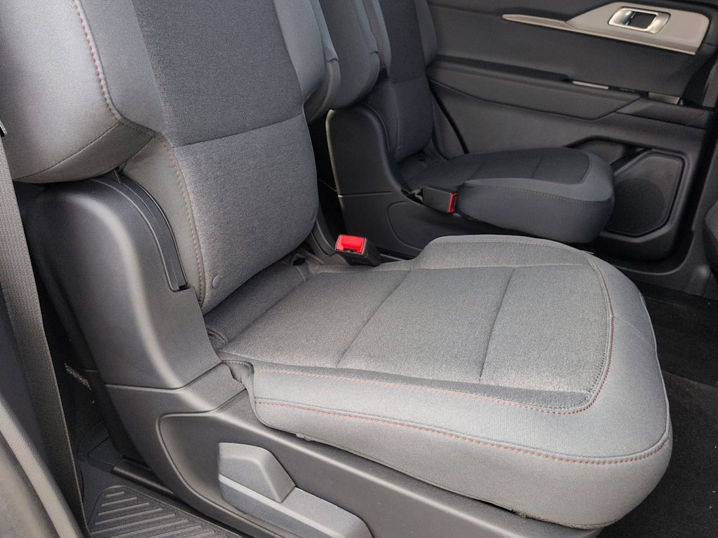 Thumbnail: 2025 Ford Explorer - 13