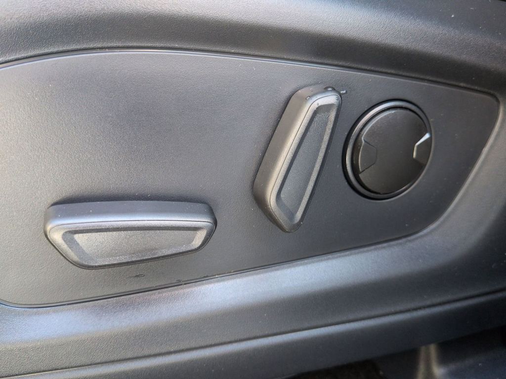 Thumbnail: 2025 Ford Explorer - 27