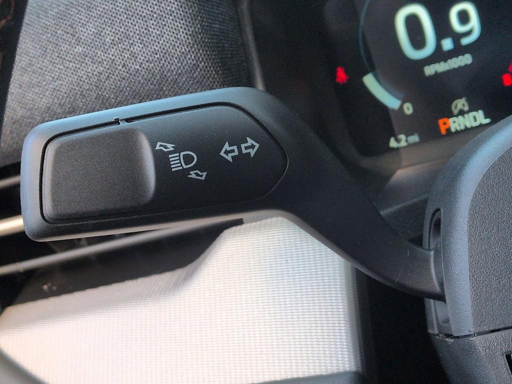 Thumbnail: 2025 Ford Explorer - 32