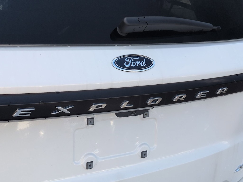 Thumbnail: 2025 Ford Explorer - 25