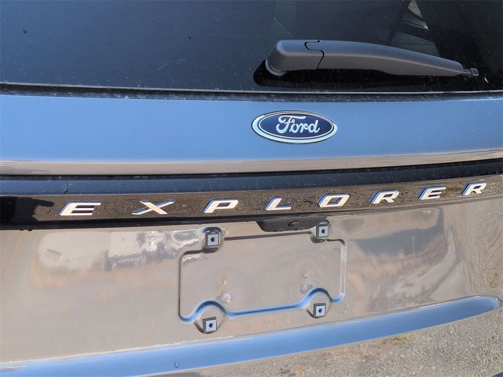 Thumbnail: 2026 Ford Explorer - 6