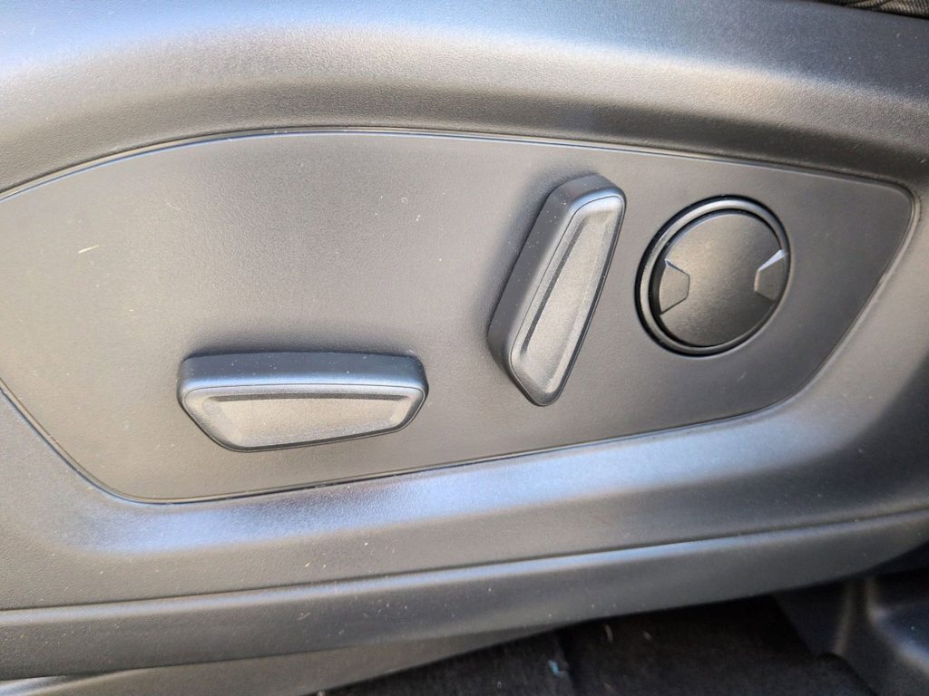 Thumbnail: 2026 Ford Explorer - 27