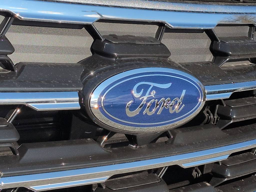 Thumbnail: 2026 Ford Explorer - 26