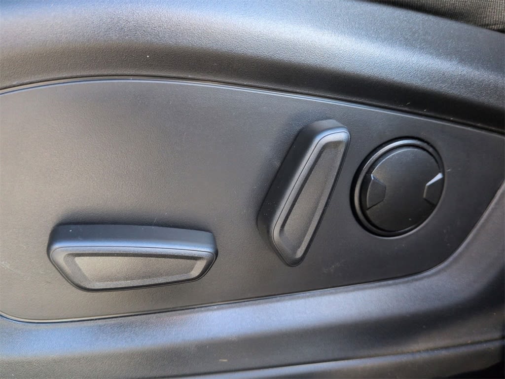 Thumbnail: 2026 Ford Explorer - 28