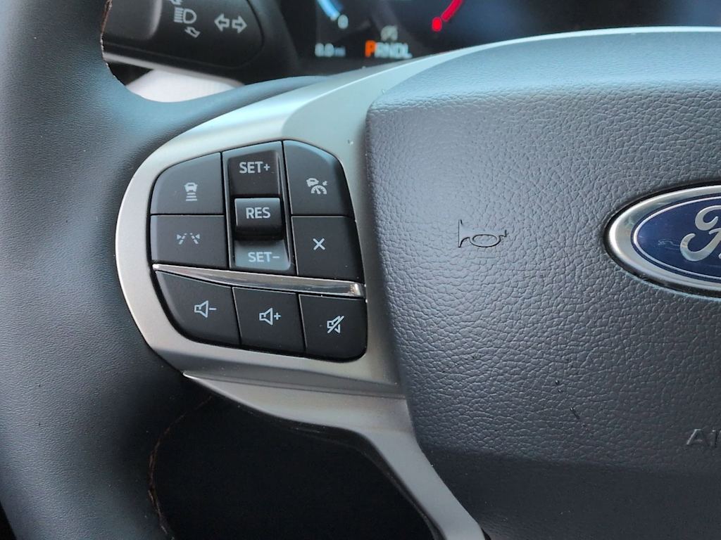 Thumbnail: 2026 Ford Explorer - 32