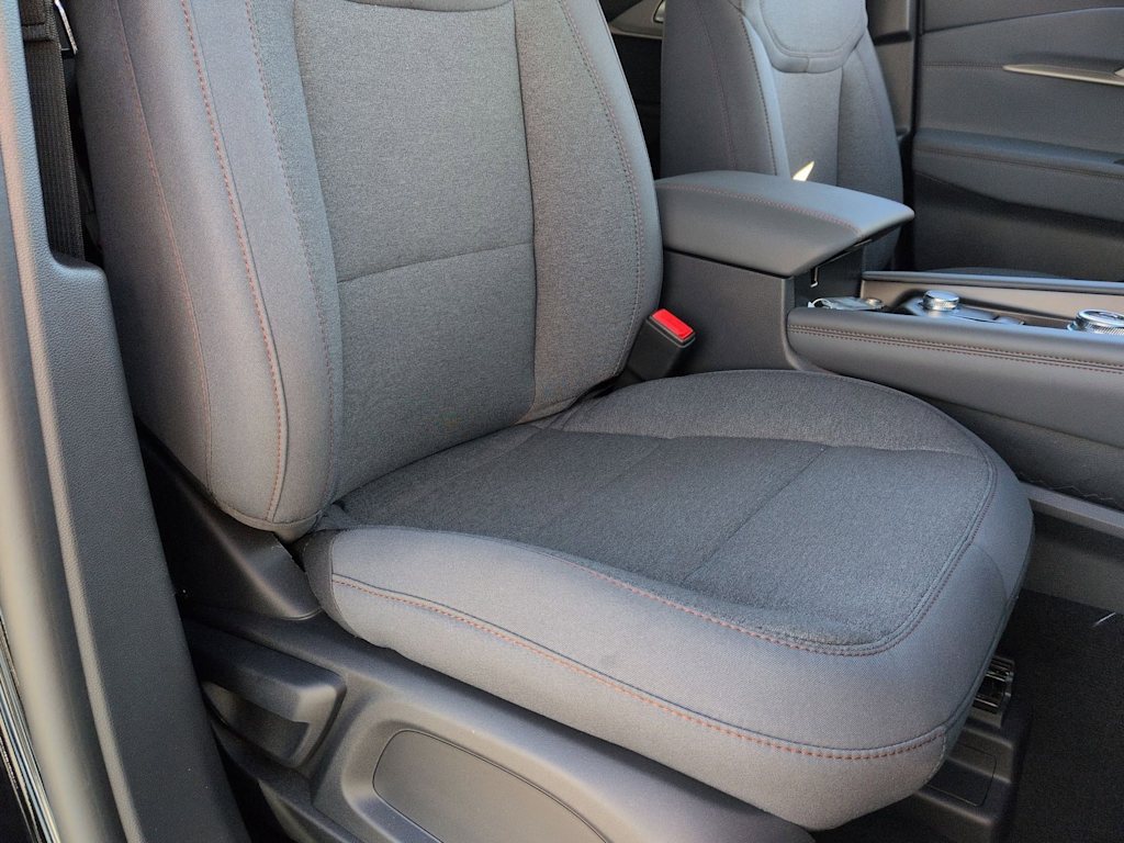 Thumbnail: 2026 Ford Explorer - 31